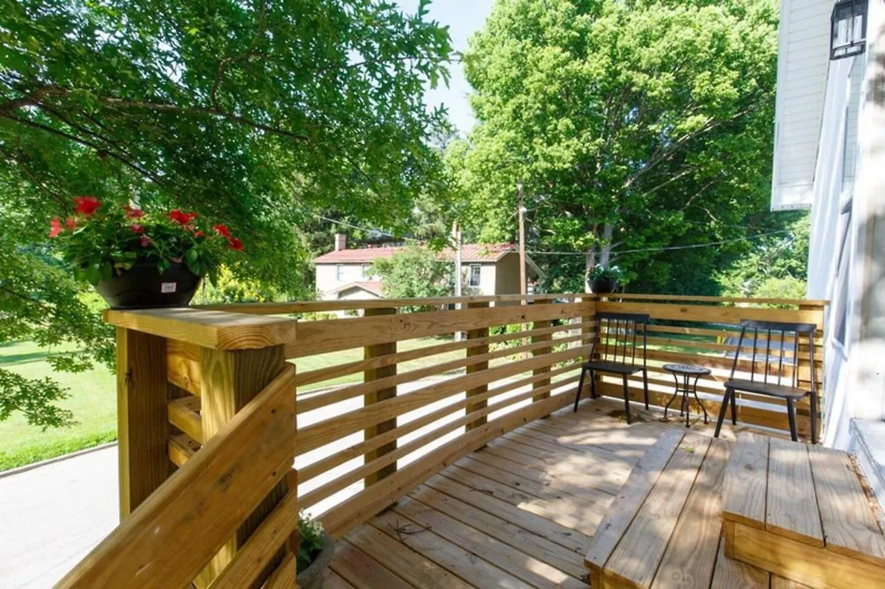 Park Carriage House Rest & Explore With Hollyhock Louisville Ferienhaus