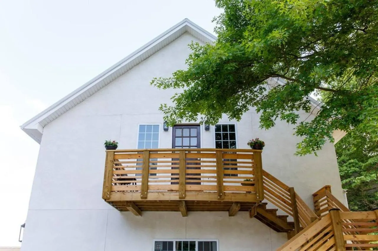 Holiday home Park Carriage House Rest & Explore With Hollyhock Louisville