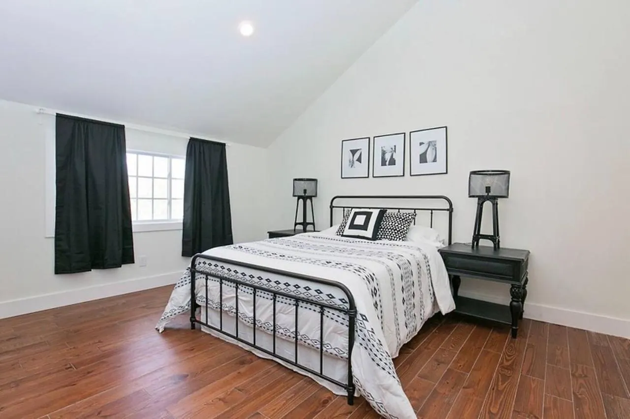 Holiday home Park Carriage House Rest & Explore With Hollyhock Louisville